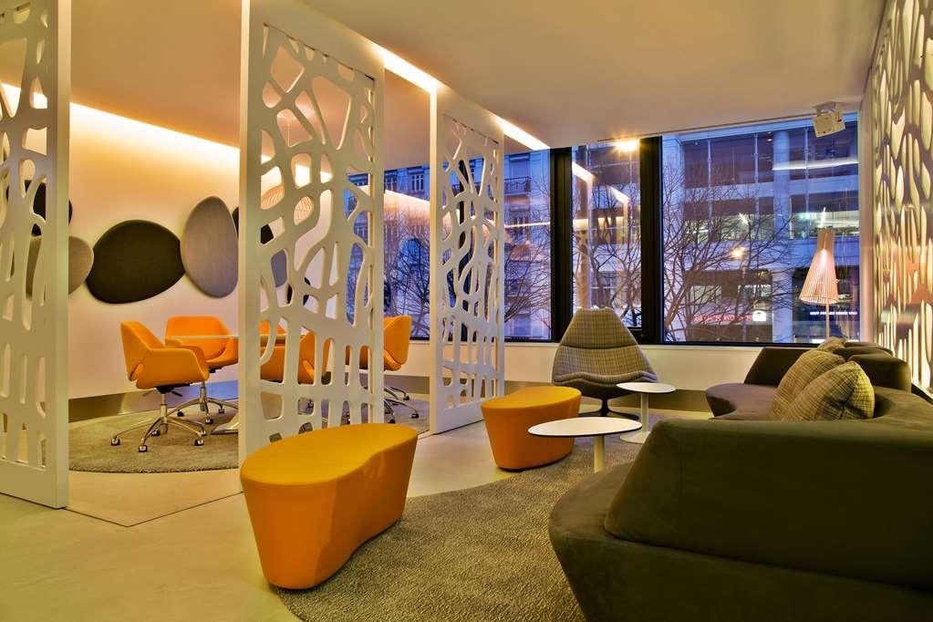 Evolution Hotel