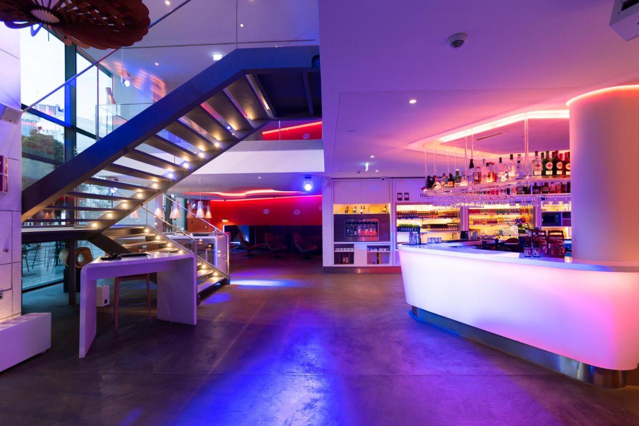 Hotel Evolution